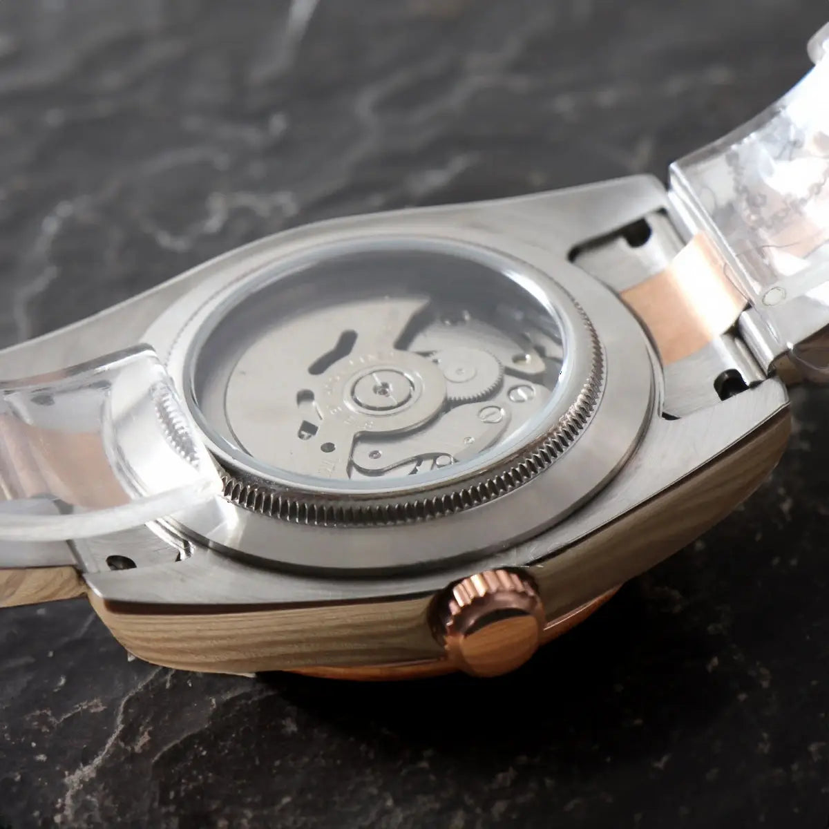 Justeiko | Oyster | Chocolate