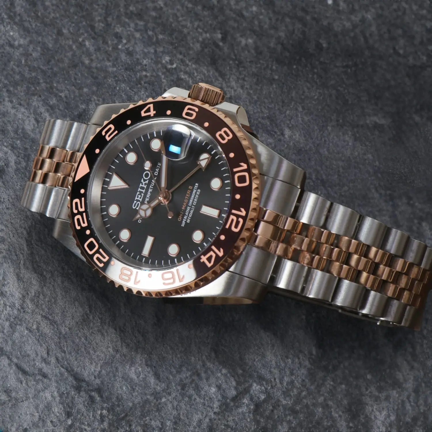 Masteiko | GMT | Rootbeer