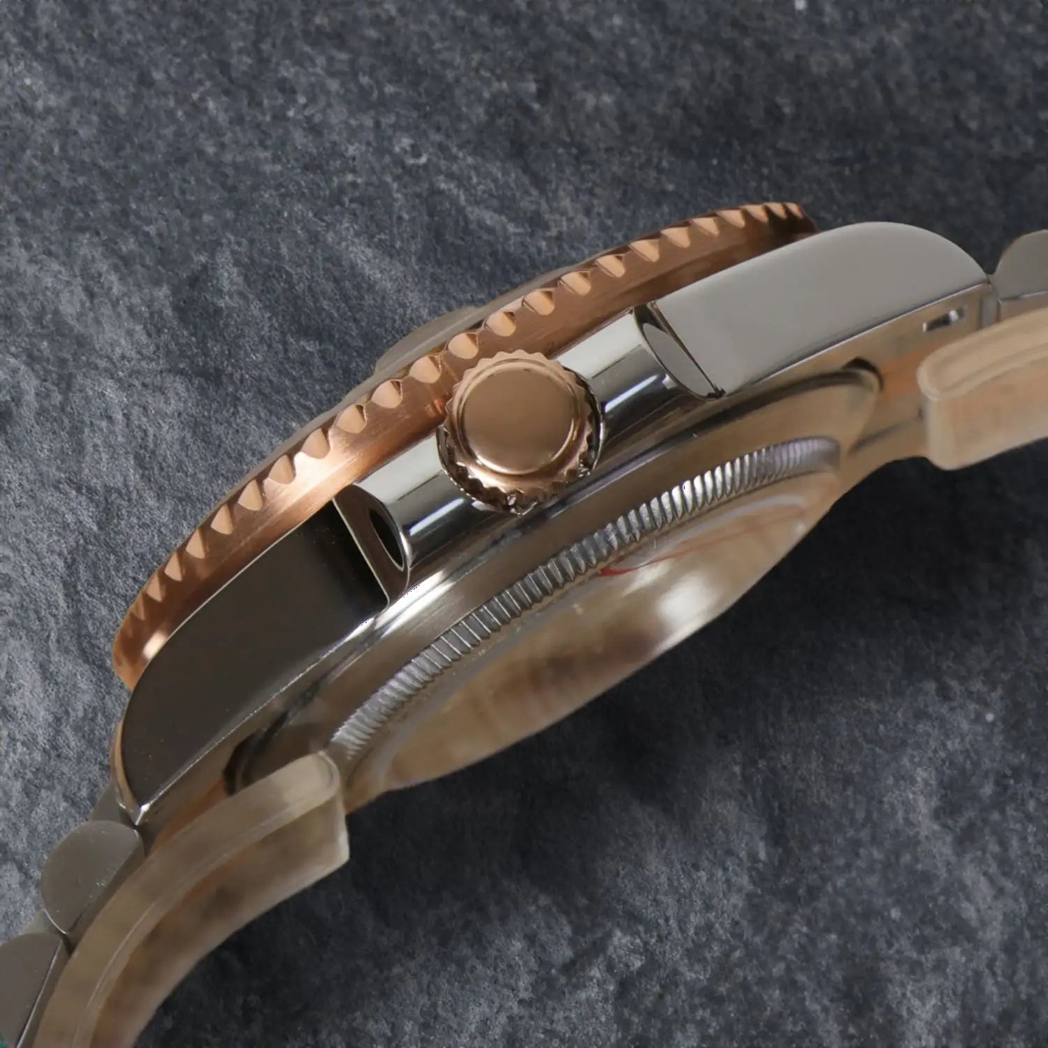 Masteiko | GMT | Rootbeer