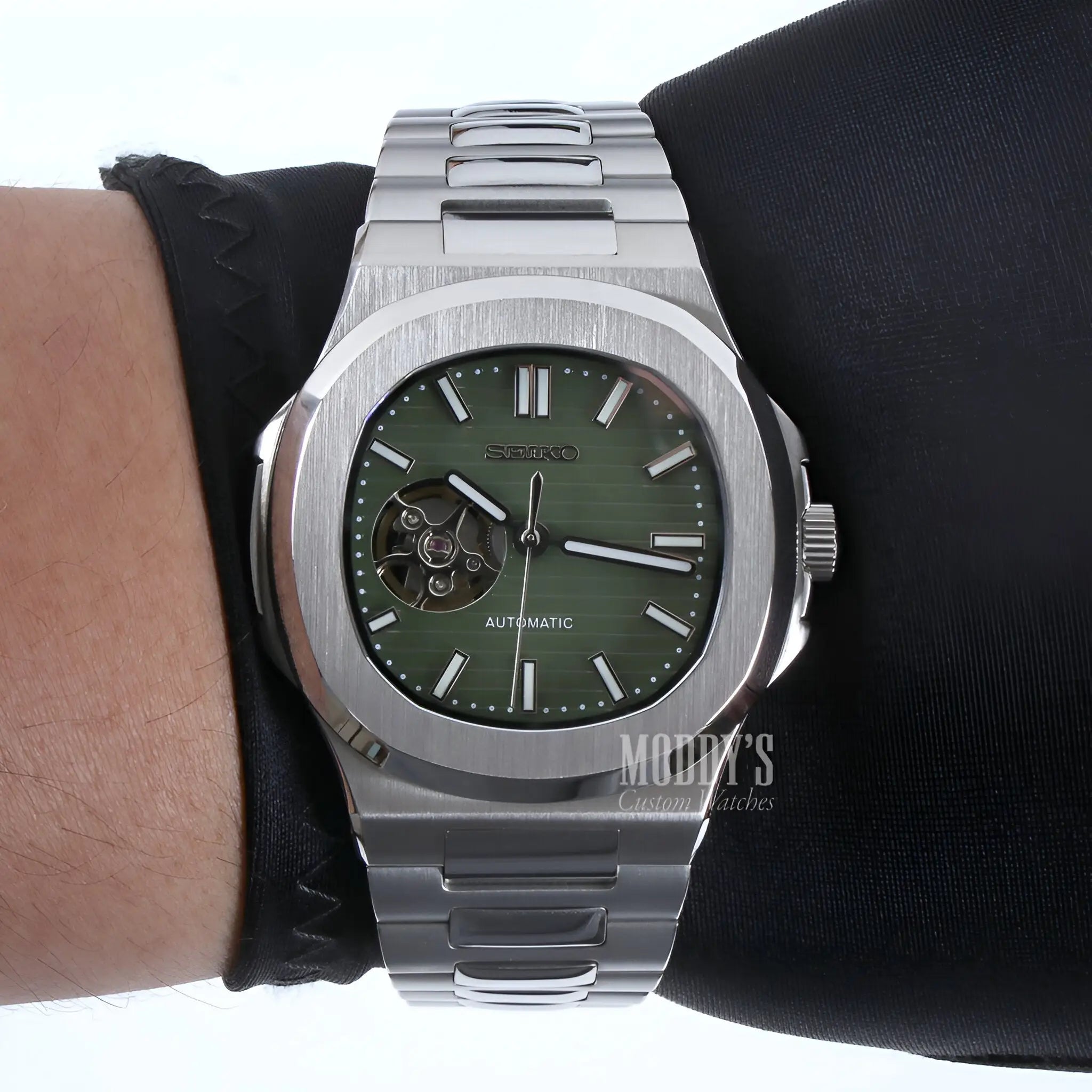 Nautiko | Olive Green Open Movement