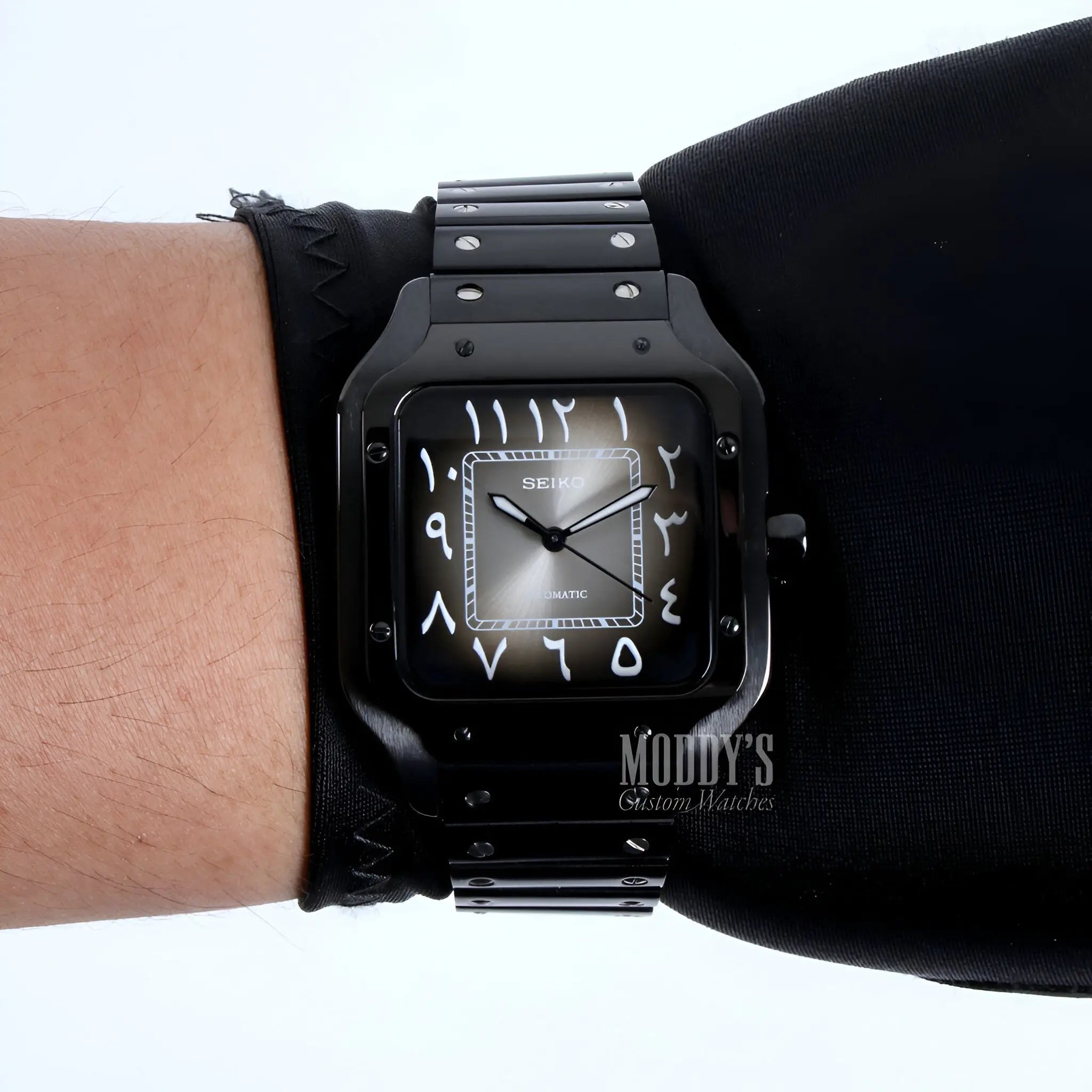 Santeiko | Black Ghost Arabic