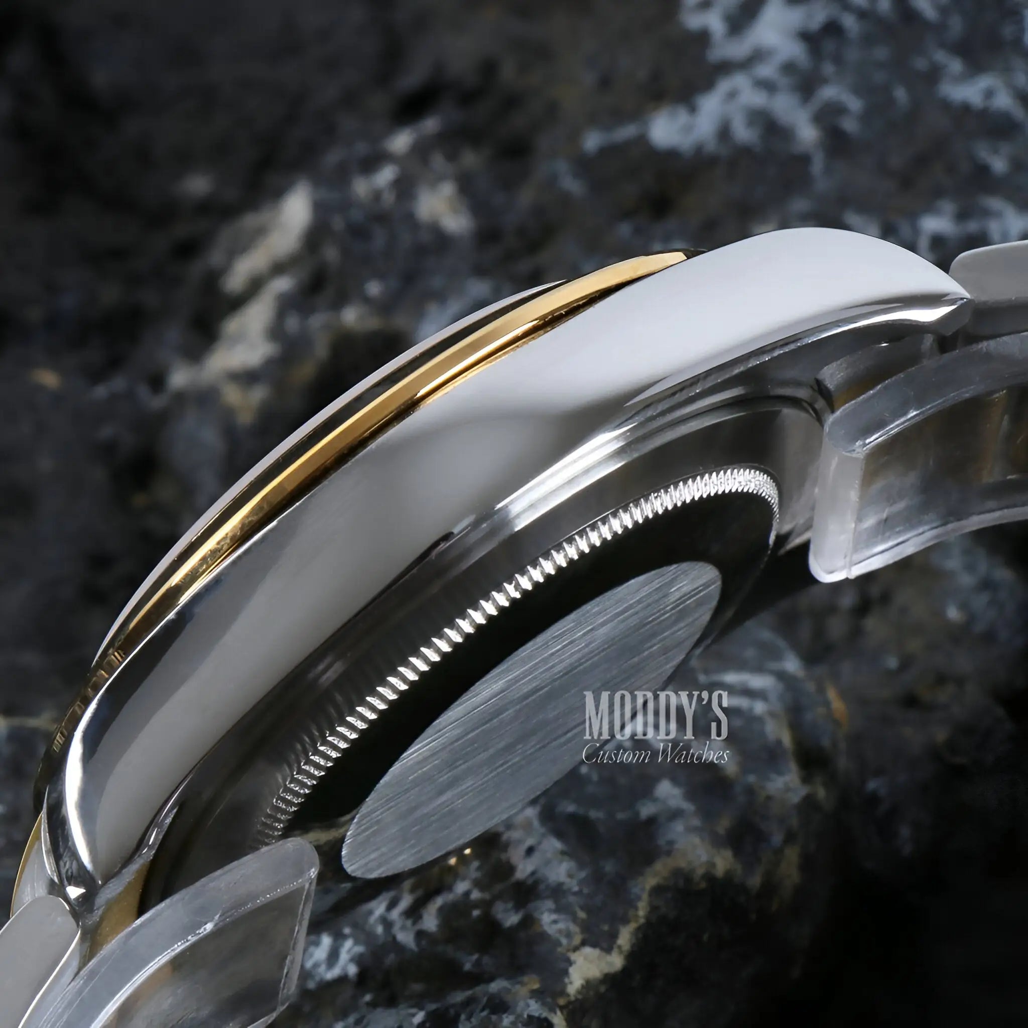 Seitona | Silver - Gold (White)