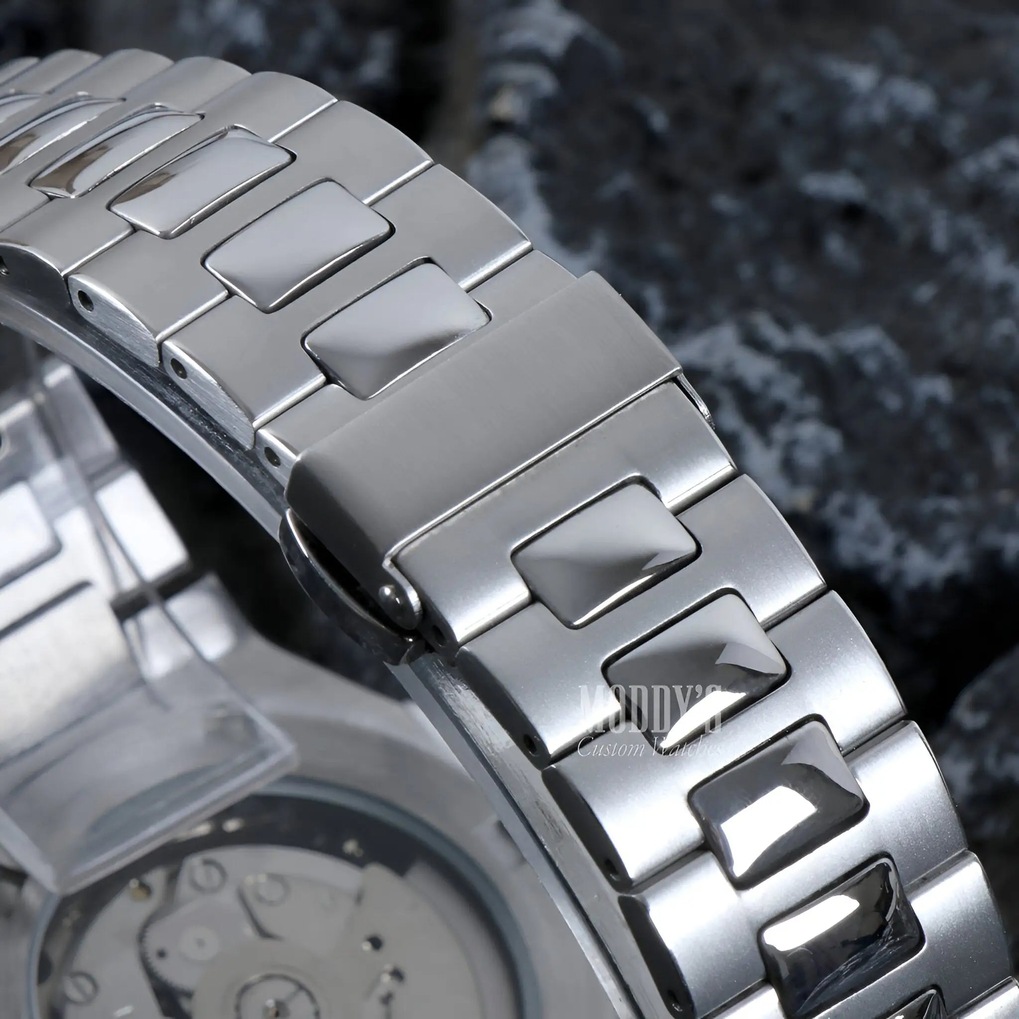 Nautiko | Metallic Green