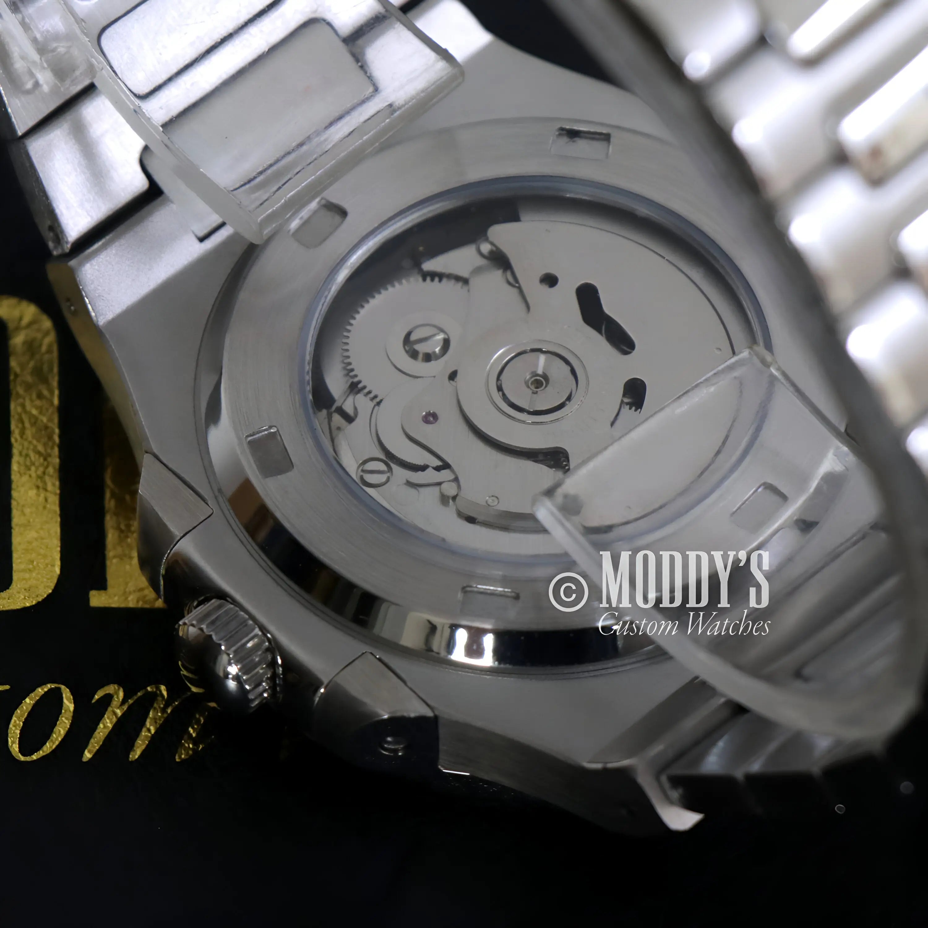 Nautiko | Minimalist Silver