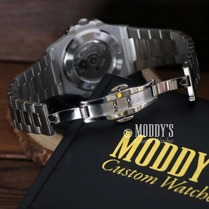 Nautiko | Minimalist Silver