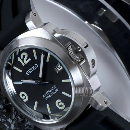 Paneiko | Black Rubber