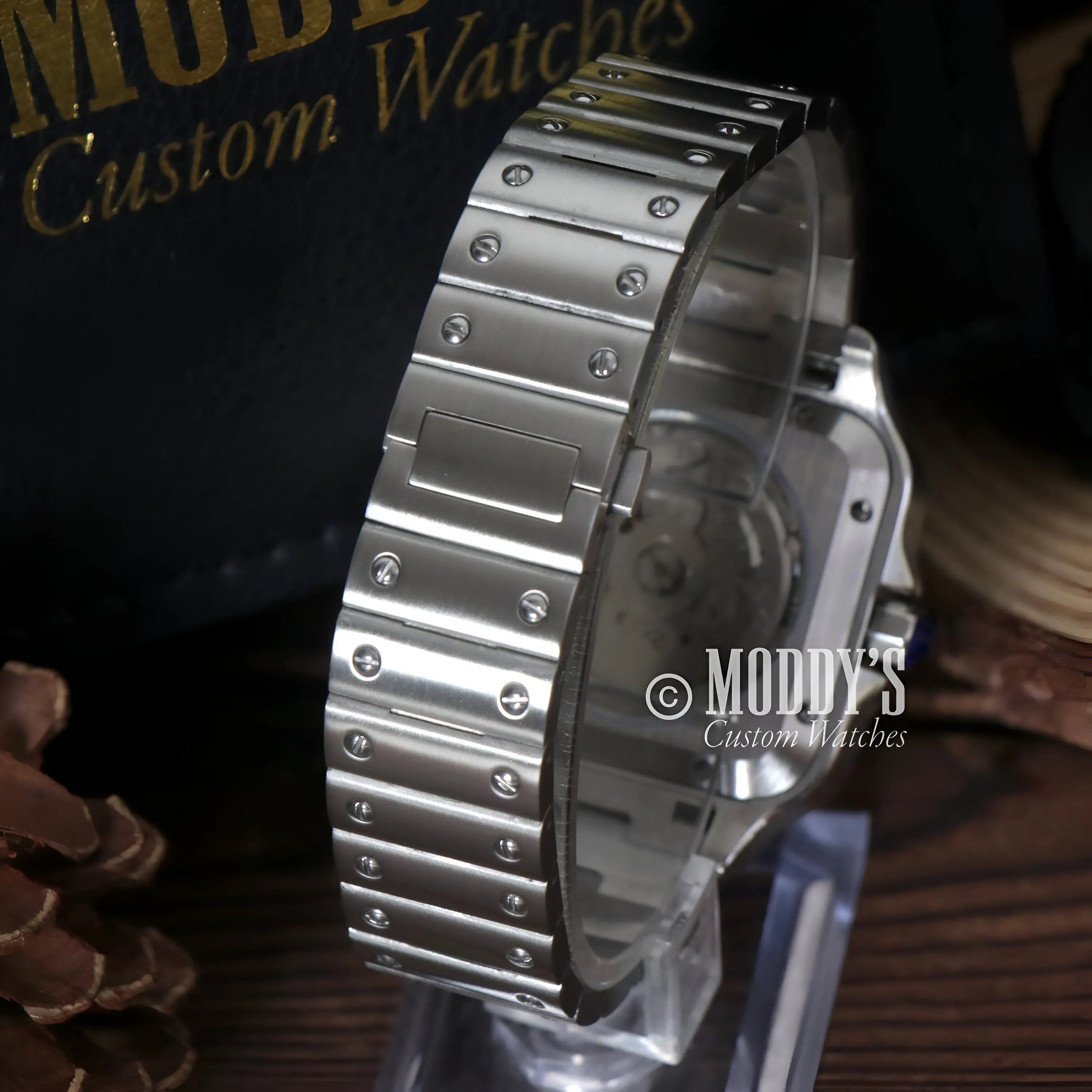 Santeiko | White Skeleton