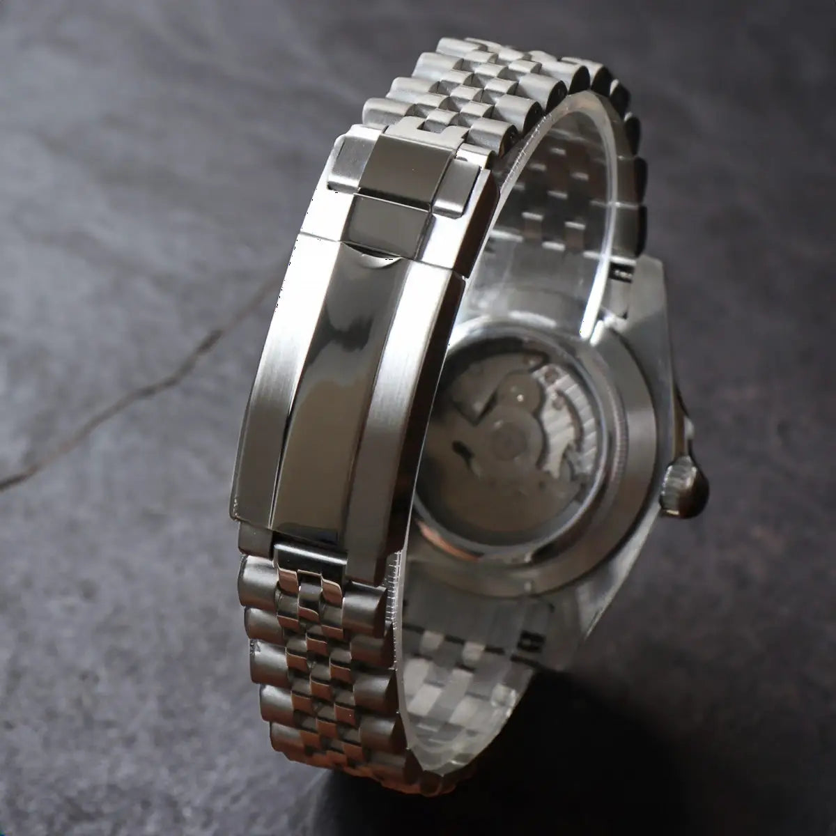 Justeiko | Roman | Black